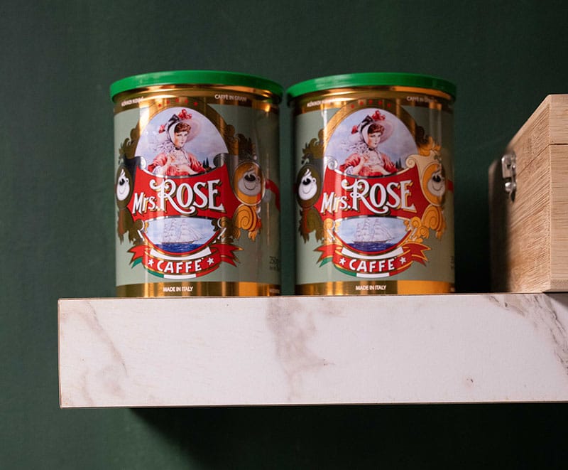 Mrs Rose Caffe koffiebonen, de bonen die worden gebruikt voor de koffie bij Annie's Barbershop in Utrecht.
