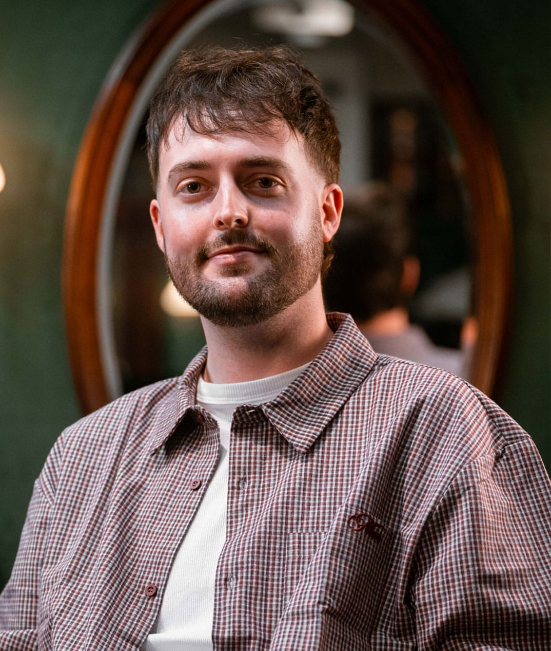 Barber Adam van Annie's Barbershop